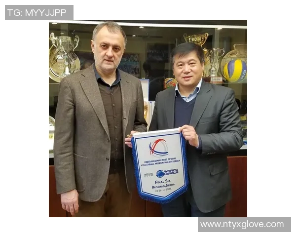 成都排球队的节奏解析与排球热点动态深度剖析 成都排球队的节奏解析与排球热点动态深度剖析