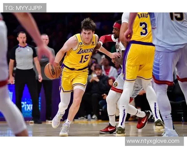 成都网球队的崛起之路：从默默无闻到全国瞩目的冠军之旅