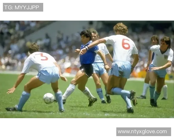 越南为何对足球明星情有独钟背后的文化与情感解析 越南为何对足球明星情有独钟背后的文化与情感解析